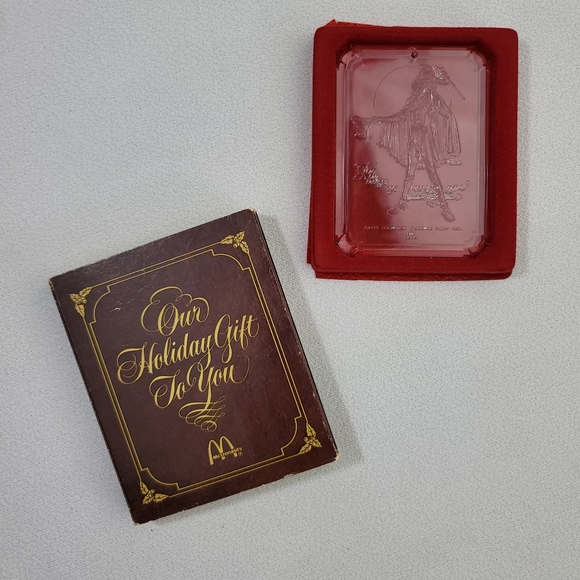 Vtg McDonalds Christmas Ornament Norman Rockwell Tiny Tim - Picture 9 of 9